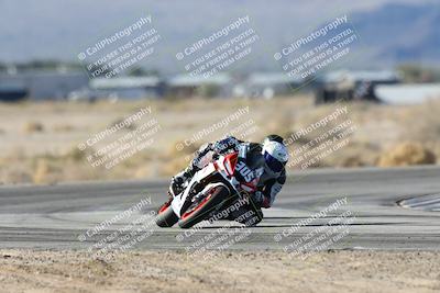 media/Dec-07-2025-CVMA (Sun) [[3e7d2de5dc]]/Race 11-Formula 2-CVMA Hooligans-American Thunder/